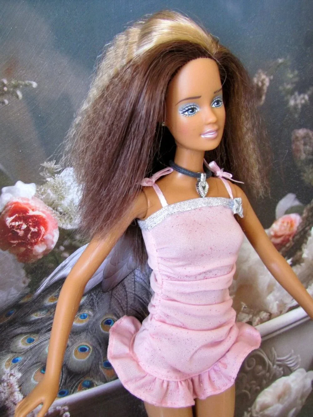 4 BARBIE DOLL LOT: SUPER LONG HAIR, ARTICULATED, BALLERINA, CLOTHES, SHOES